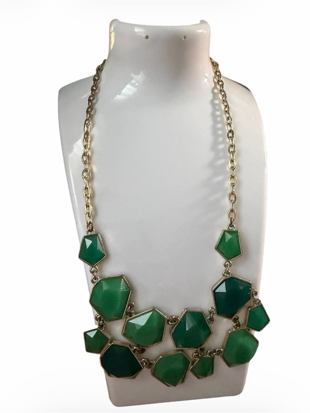 Vintage-Style Multi-tiered Faceted Green Cabochon Statement Necklace